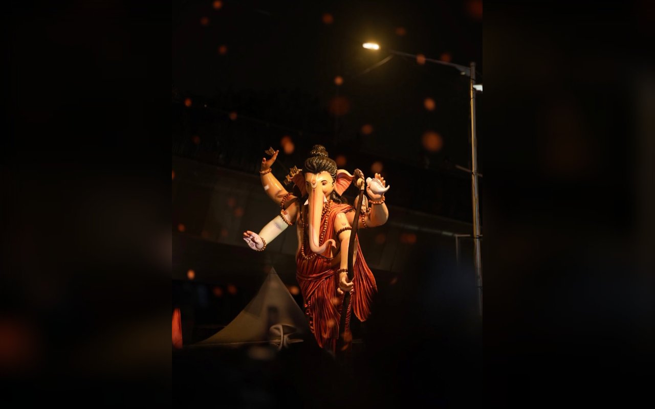 परळचा राजा रात्रीचे दर्शन